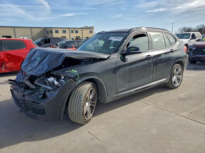 2015 BMW X1 XDRIVE3 — VIN WBAVM5C52FVV93898