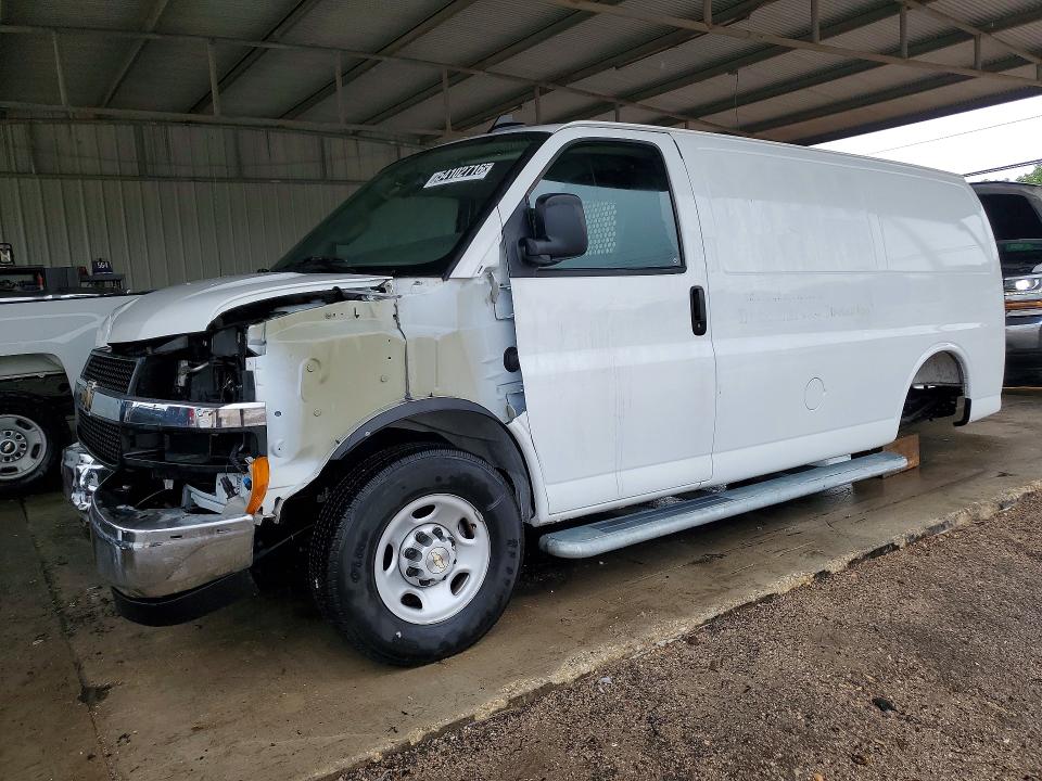 2025 CHEVROLET EXPRESS G2500 — VIN 1GCWGAFP9S1194010