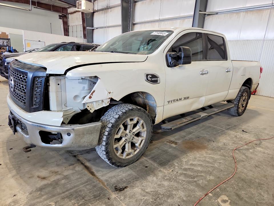 2017 NISSAN TITAN XD — VIN 1N6BA1F42HN565366
