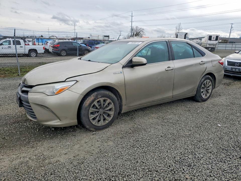 2015 TOYOTA CAMRY HYBRID — VIN 4T1BD1FK5FU176423