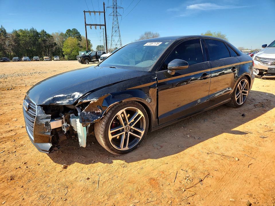 2017 AUDI A3 — VIN WAUAUGFF5H1026531