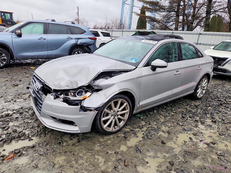 2015 AUDI A3 — VIN WAUCJGFF0F1043994