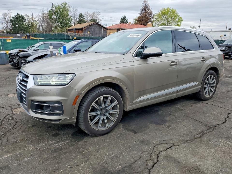 2017 AUDI Q7 — VIN WA1LAAF75HD050833