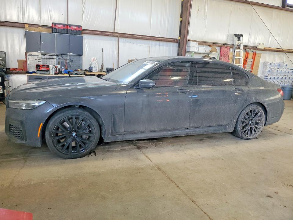 2021 BMW 750 — VIN WBA7U2C06MCE63033
