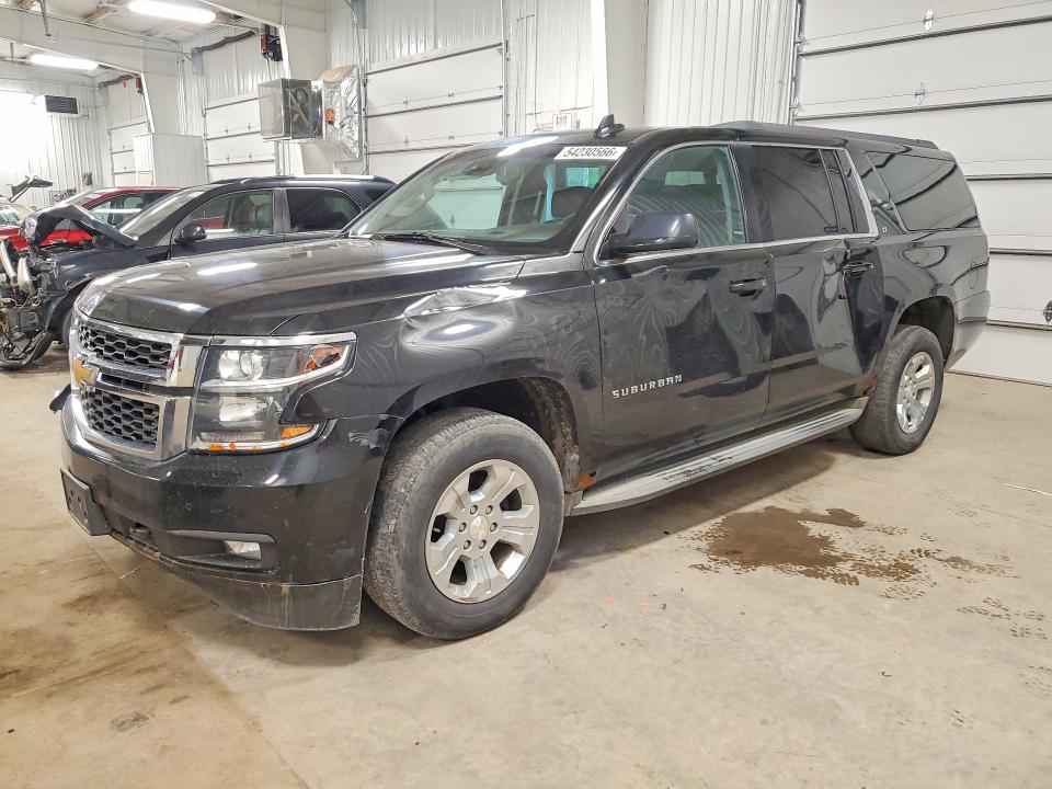 2015 CHEVROLET SUBURBAN — VIN 1GNSKJKCXFR571670