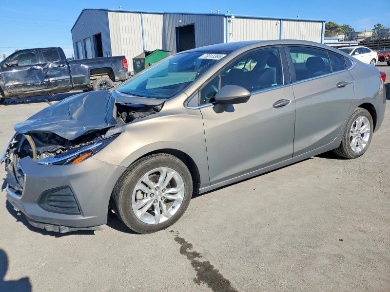 2019 CHEVROLET CRUZE LT — VIN 1G1BE5SMXK7107325
