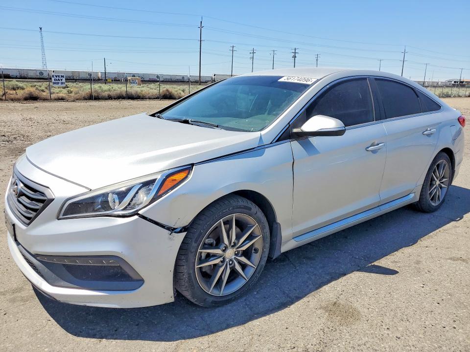 2017 HYUNDAI SONATA — VIN 5NPE34AB3HH504528