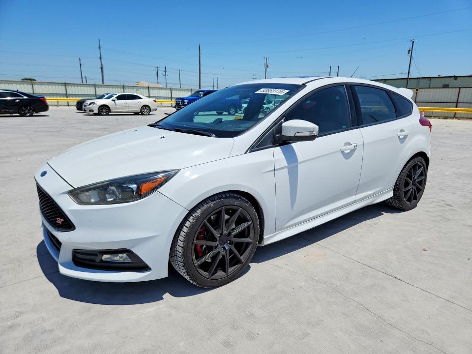 2015 FORD FOCUS — VIN 1FADP3L90FL334132