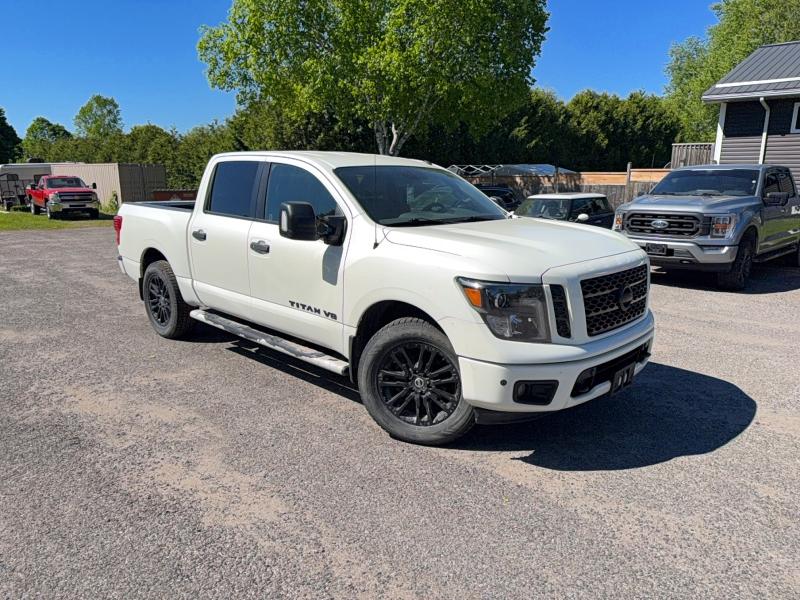 1N6AA1E5XKN523461