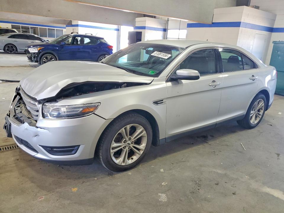 2016 FORD TAURUS — VIN 1FAHP2E84GG153268