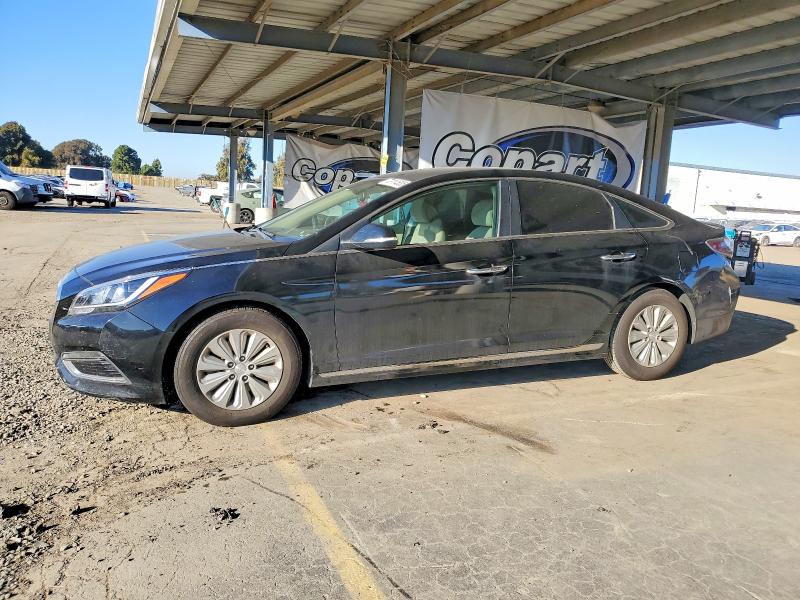 2016 HYUNDAI SONATA HYB — VIN KMHE24L17GA013520