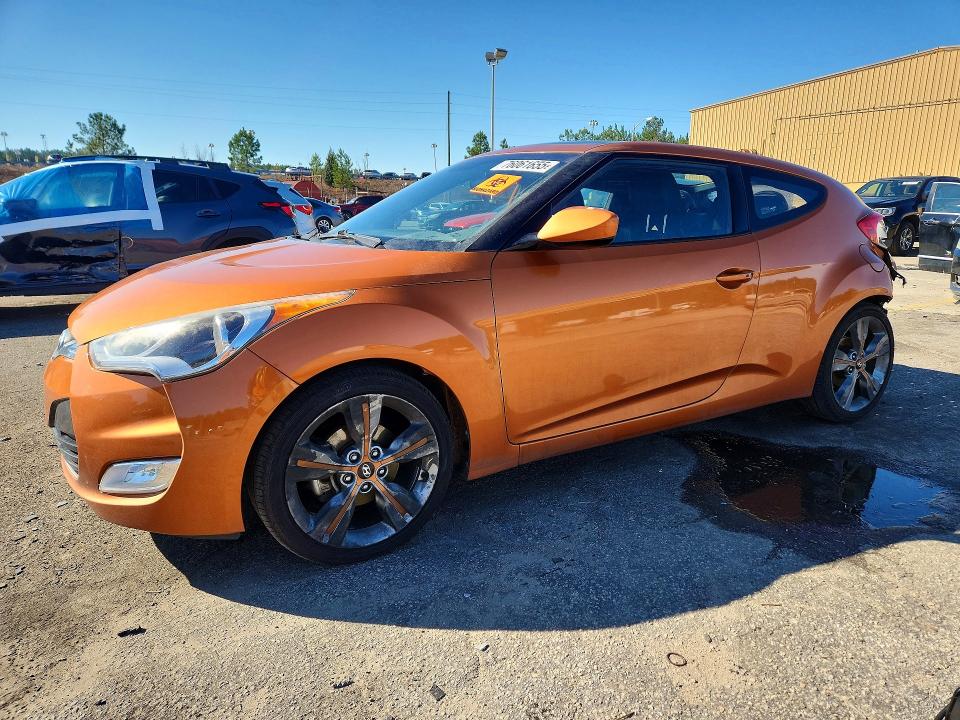 2016 HYUNDAI VELOSTER — VIN KMHTC6AD9GU285773