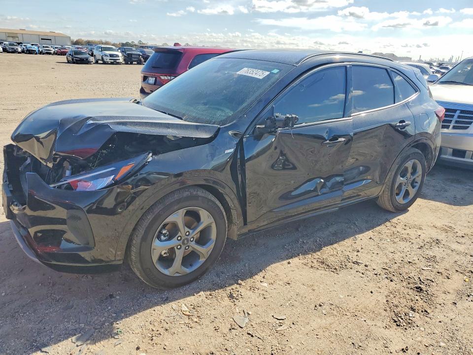 2023 FORD ESCAPE — VIN 1FMCU0MN1PUA93648