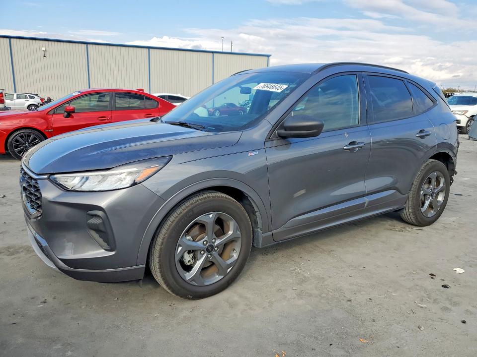 2023 FORD ESCAPE — VIN 1FMCU0MZ0PUB30305