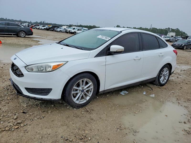 2017 FORD FOCUS SE — VIN 1FADP3F29HL285465