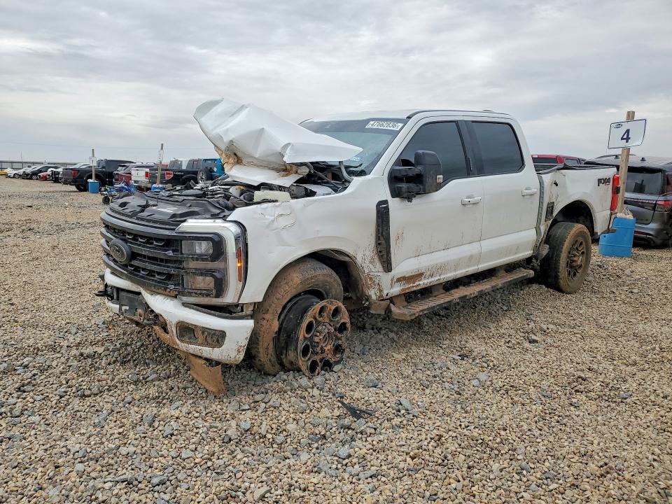 2024 FORD F250 — VIN 1FT8W2BTXREC10142