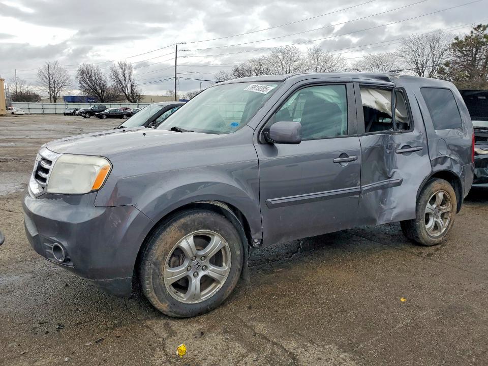 2015 HONDA PILOT — VIN 5FNYF4H56FB043020