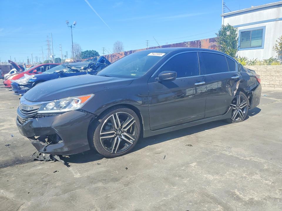 2017 HONDA ACCORD — VIN 1HGCR2F59HA284107