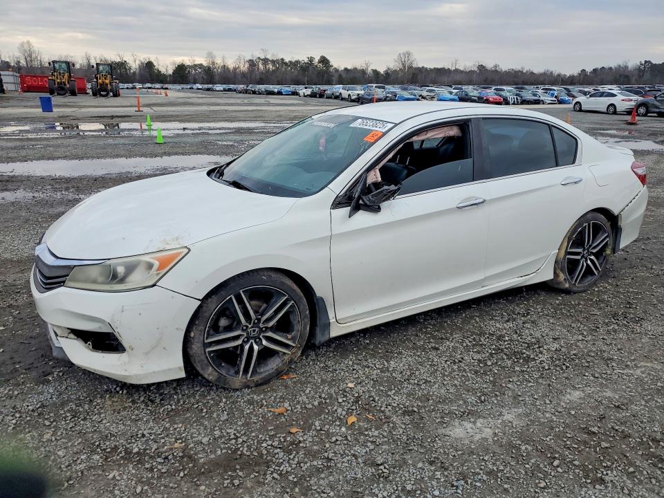 2017 HONDA ACCORD — VIN 1HGCR2F12HA150732