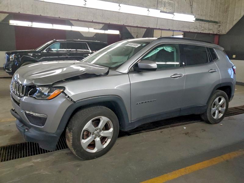 2019 JEEP COMPASS — VIN 3C4NJDBB8KT641539