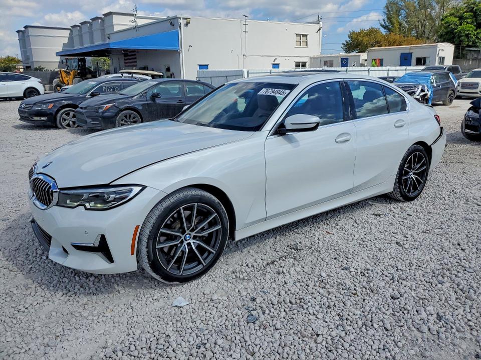 2020 BMW 330 I — VIN WBA5R1C02LFH42589
