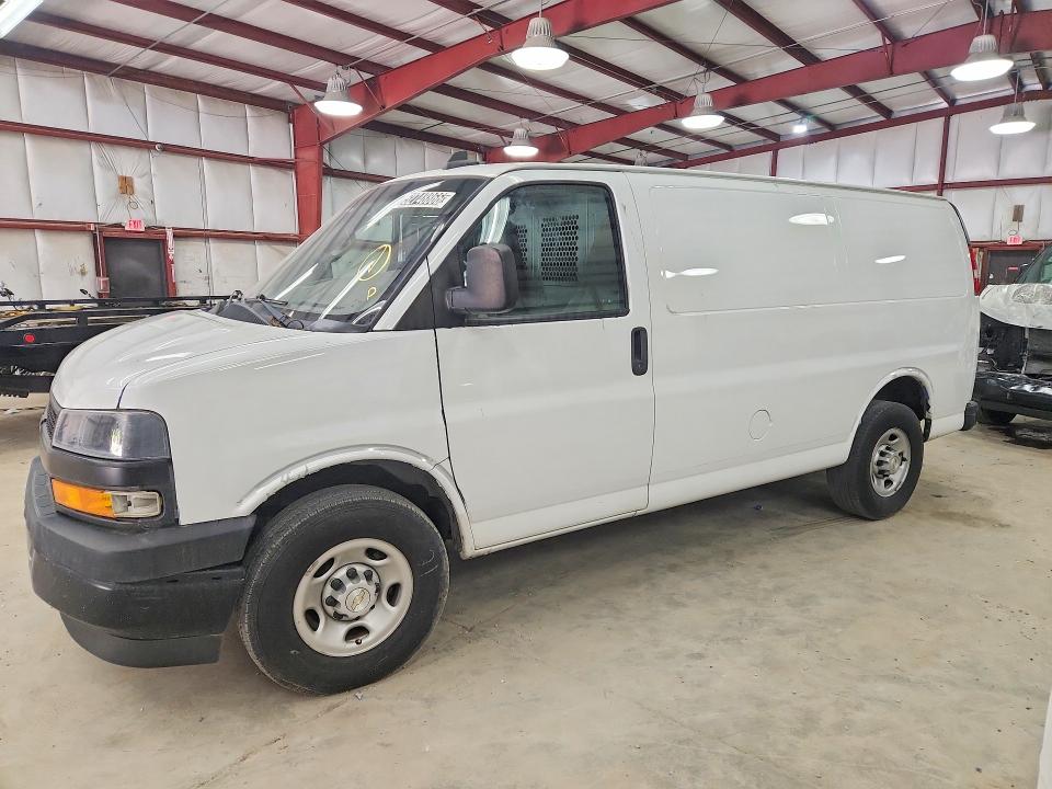 2022 CHEVROLET EXPRESS 25 — VIN 1GCWGAFP8N1173749