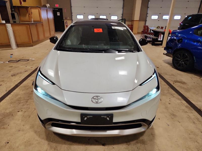 JTDACACU7T3056021