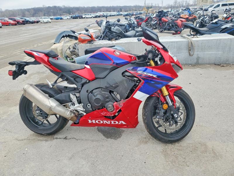 2022 HONDA CBR1000 — VIN JH2SC7716NK500304
