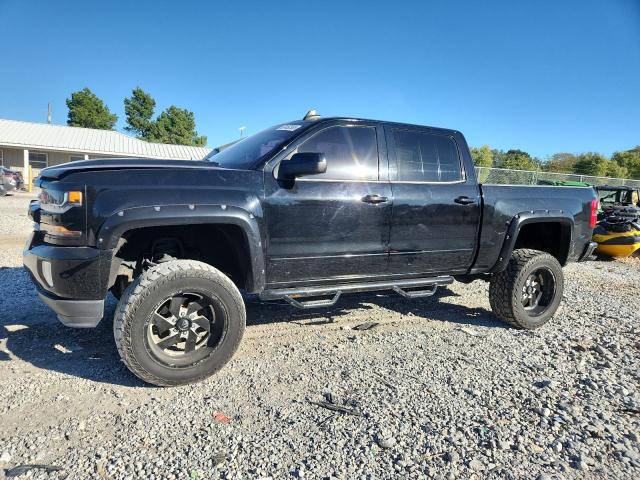 2017 CHEVROLET SILVERADO K1500 LT — VIN 3GCUKREC2HG415749