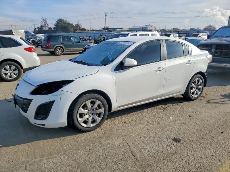 2011 MAZDA 3 I — VIN JM1BL1UF3B1444541