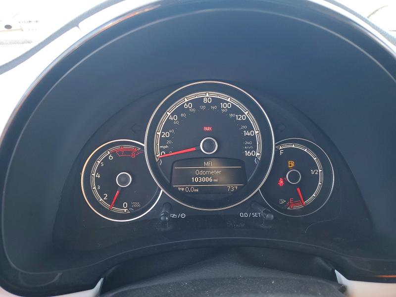 3VW517AT1HM813695