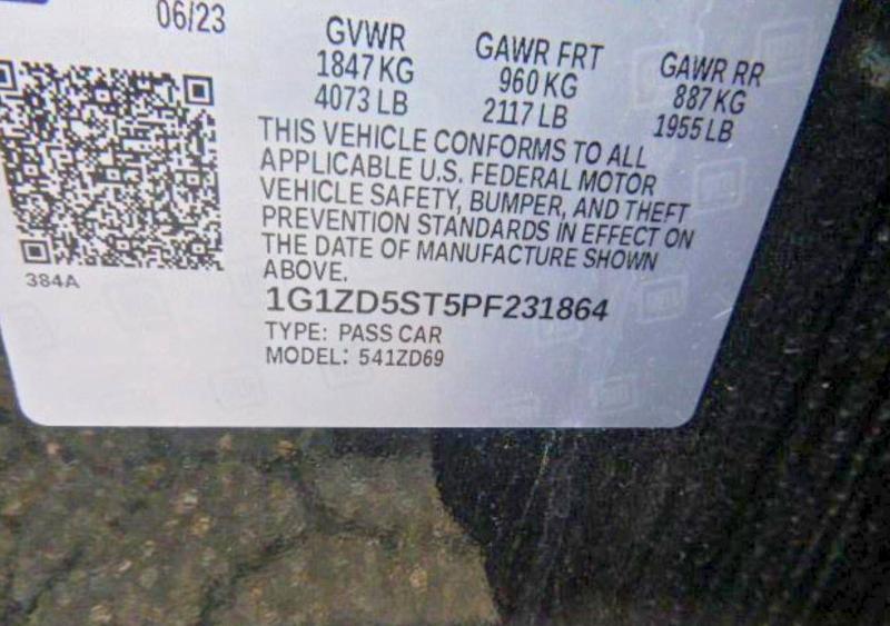 1G1ZD5ST5PF231864