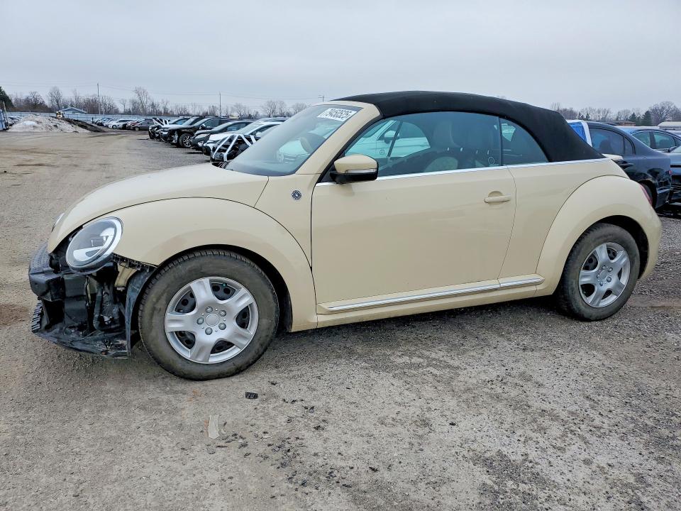 2019 VOLKSWAGEN BEETLE — VIN 3VW5DAAT8KM503183