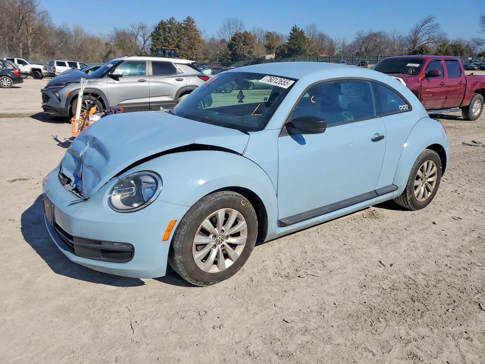 2015 VOLKSWAGEN BEETLE — VIN 3VWF17AT8FM639206