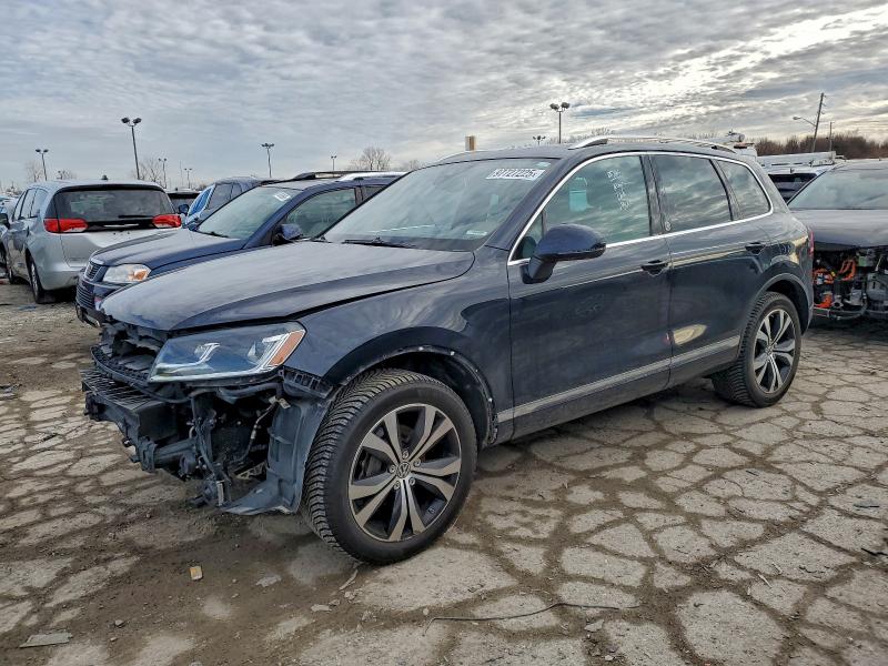 2017 VOLKSWAGEN TOUAREG WO — VIN WVGRF7BPXHD000306