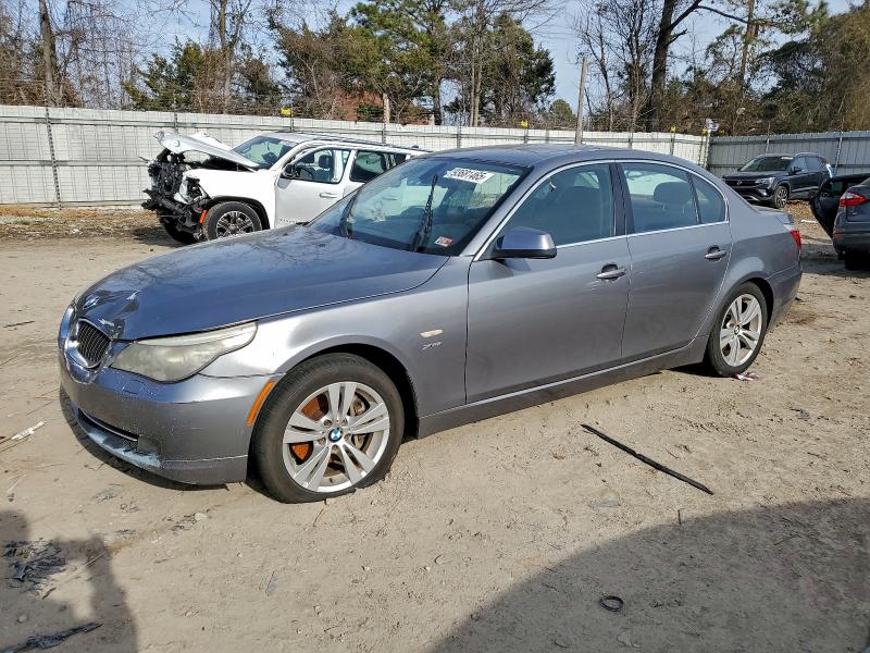 2010 BMW 528 XI — VIN WBANV1C56AC388630
