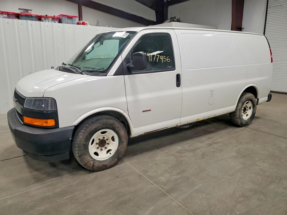 2019 CHEVROLET EXPRESS G2500 — VIN 1GCWGAF12K1256150