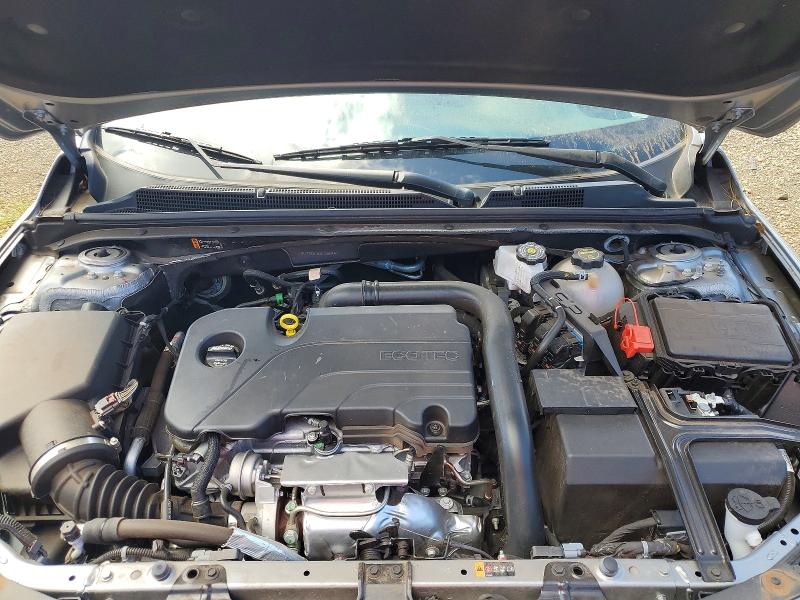 1G1ZD5ST6SF138344