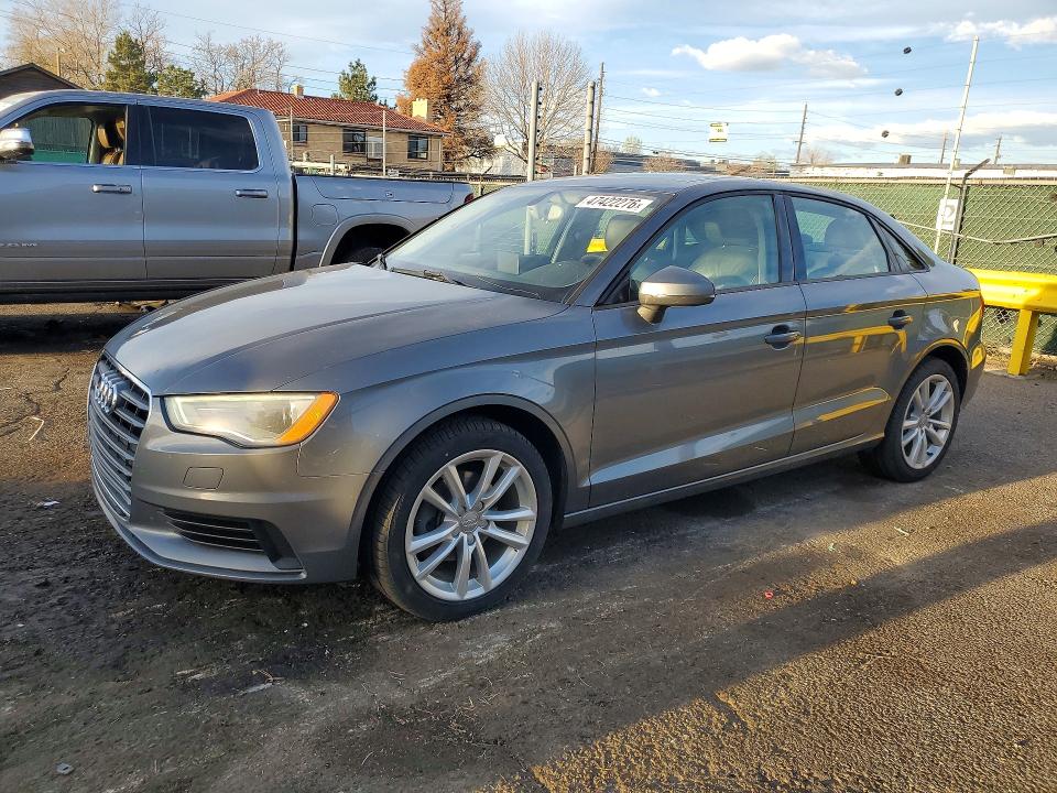 2015 AUDI A3 — VIN WAUAJGFF4F1044010