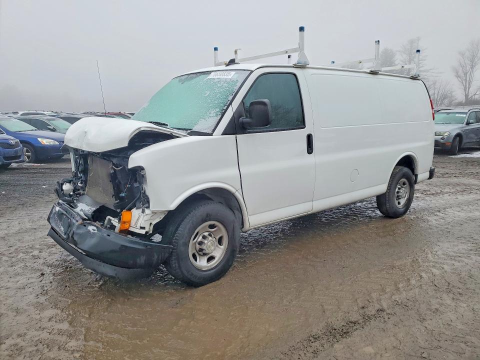 2020 CHEVROLET EXPRESS G2500 — VIN 1GCWGAFP1L1196318