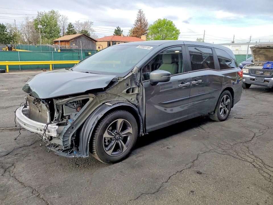 2018 HONDA ODYSSEY — VIN 5FNRL6H87JB004819