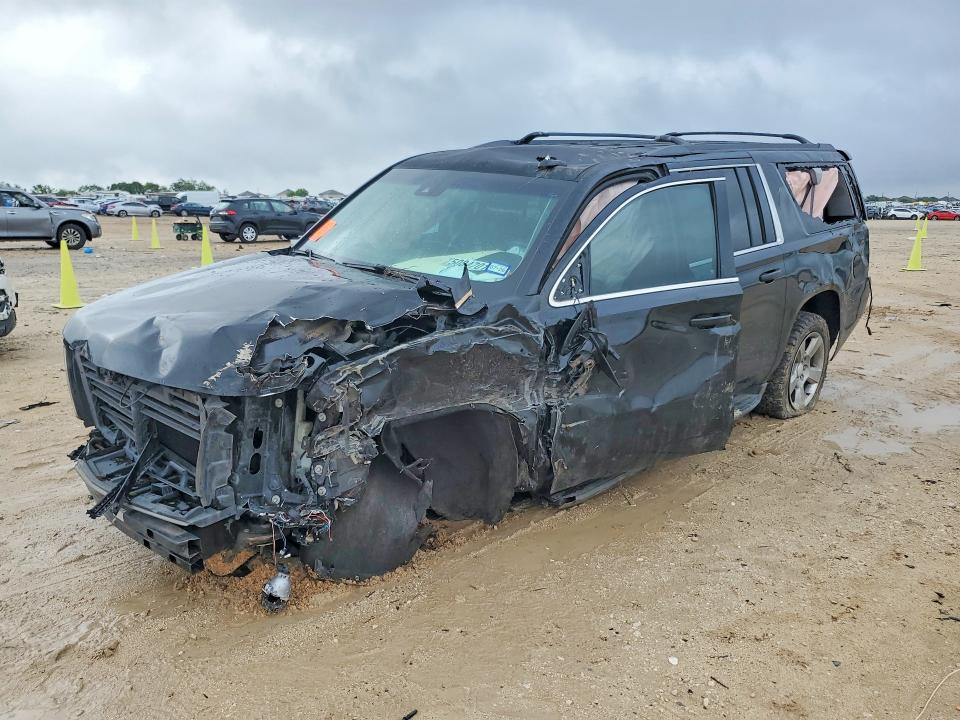 2017 CHEVROLET SUBURBAN — VIN 1GNSKGKC2HR152640