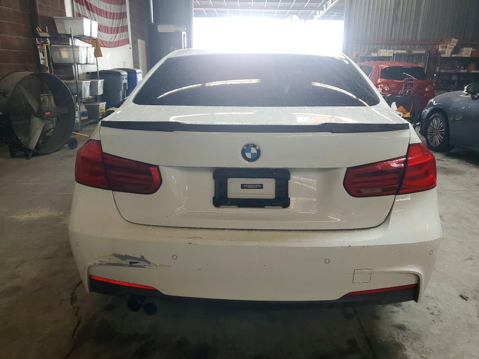 WBA8E9C58GK645989