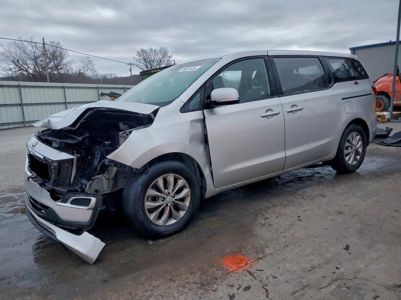 2020 KIA SEDONA L — VIN KNDMA5C14L6582282