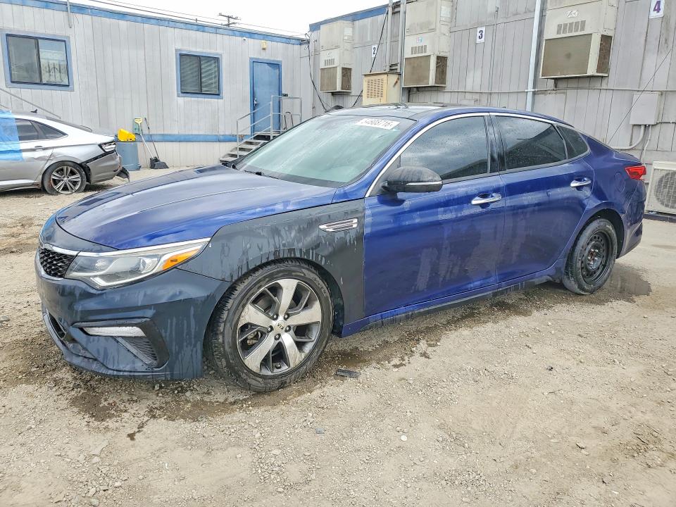 2019 KIA OPTIMA — VIN 5XXGT4L35KG354813