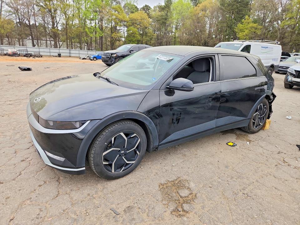 2022 HYUNDAI IONIQ 5 — VIN KM8KM4AE8NU056018
