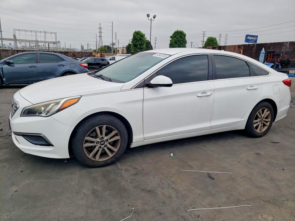 2016 HYUNDAI SONATA — VIN 5NPE24AF9GH280105
