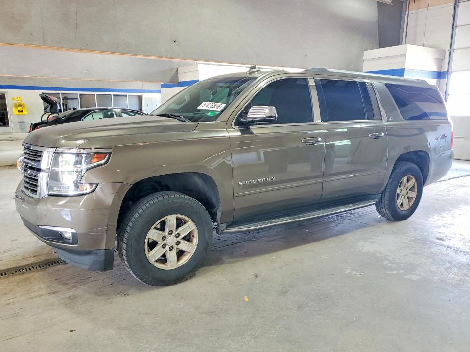 2016 CHEVROLET SUBURBAN — VIN 1GNSCJKC9GR267132