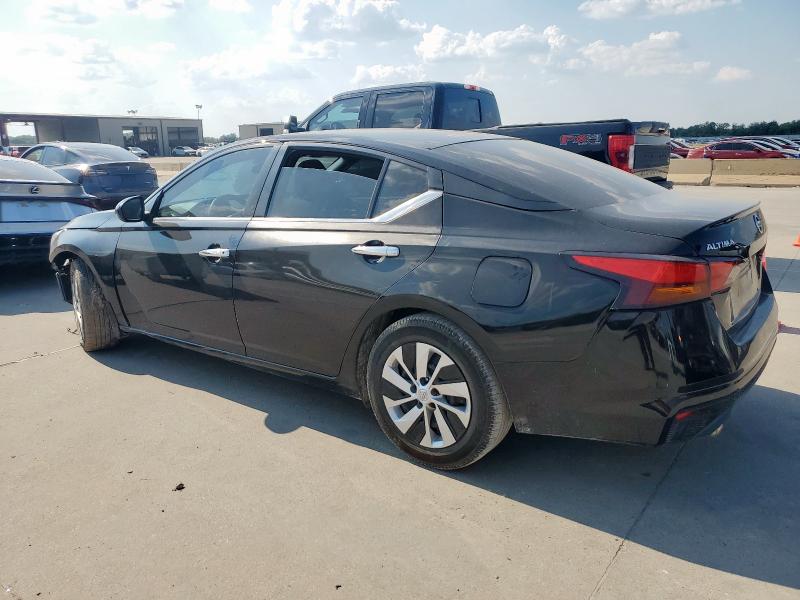1N4BL4BV3MN380126