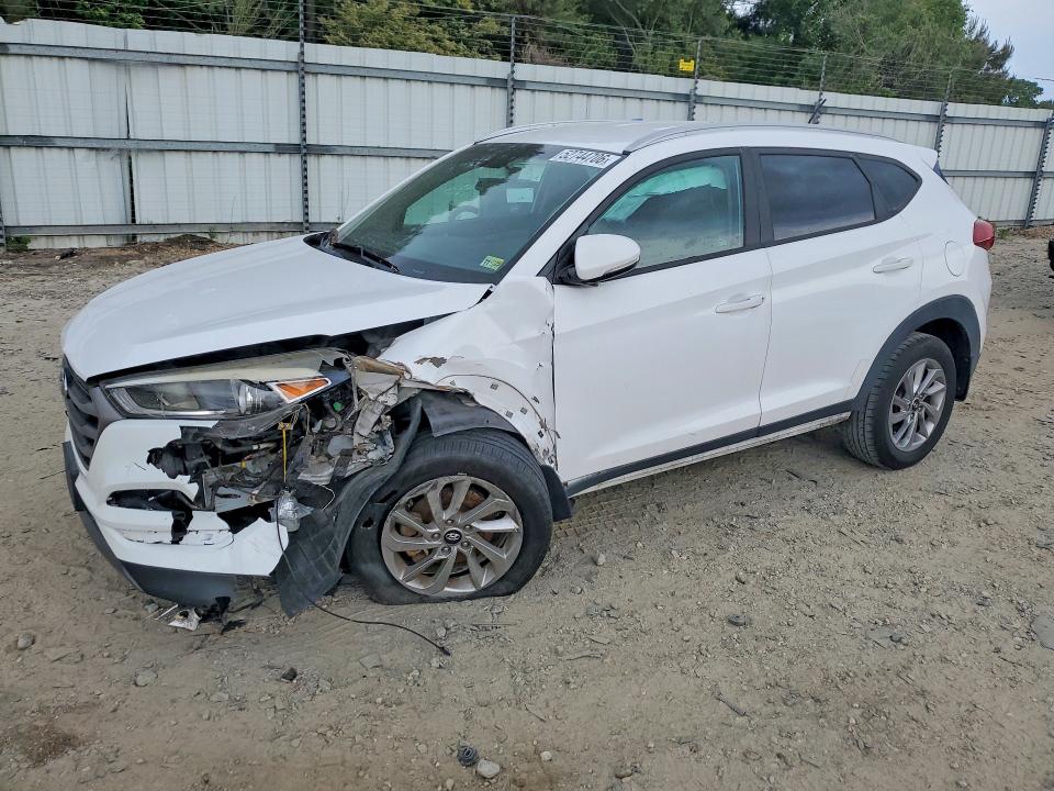 2016 HYUNDAI TUCSON — VIN KM8J33A29GU157327